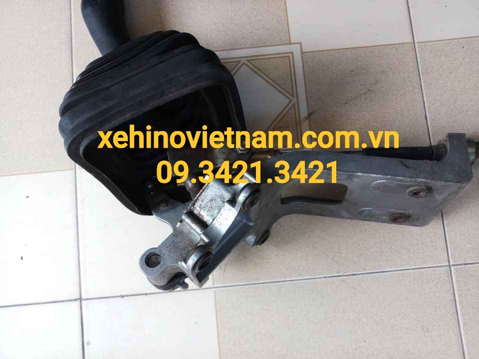 Cụm giá tay đi số