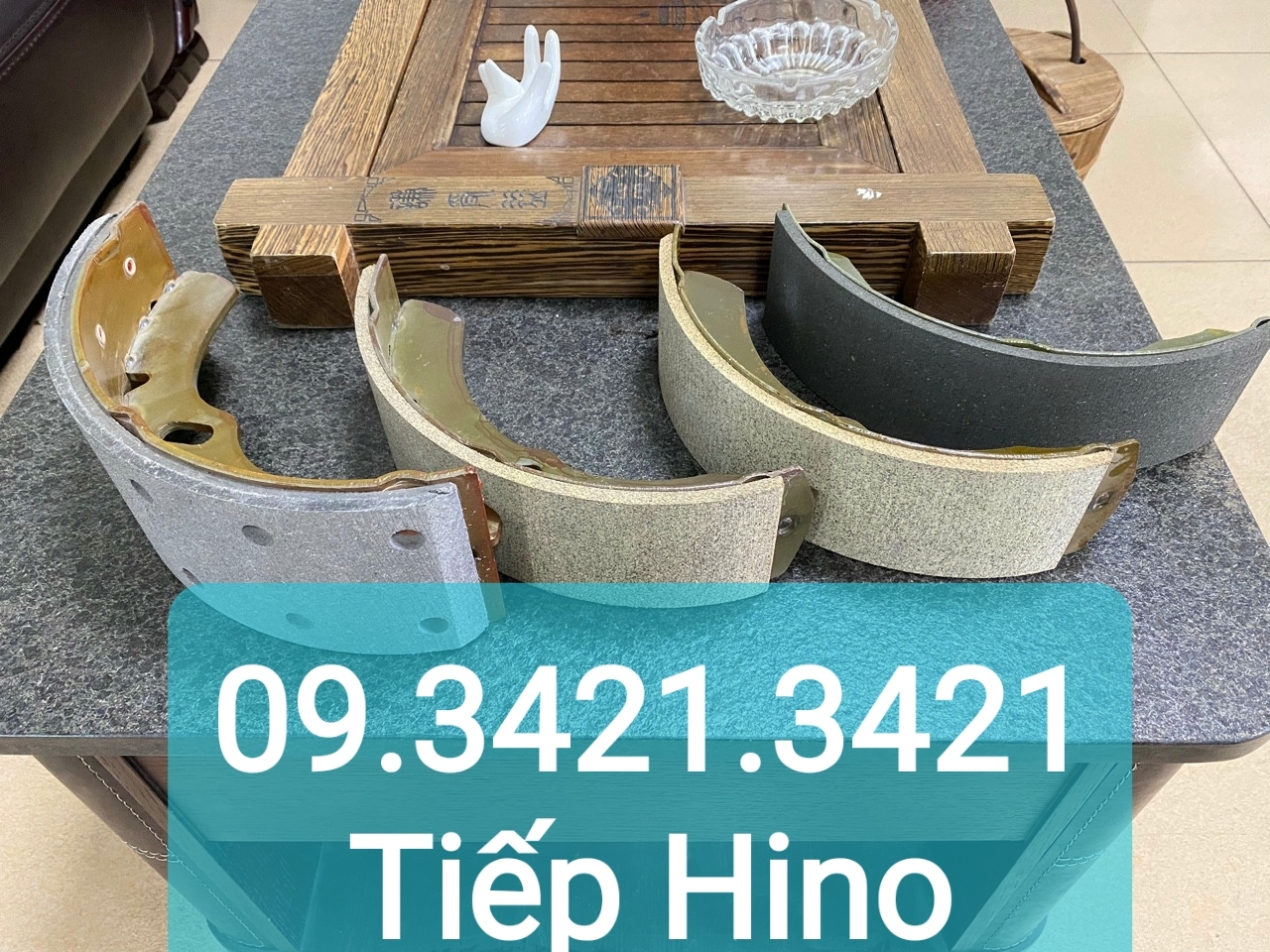 Guốc phanb tay xe tải
